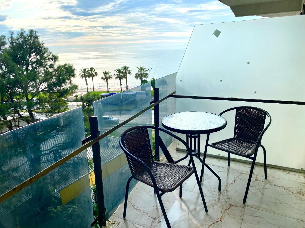 Lavanda Apartment Батуми Экстерьер фото